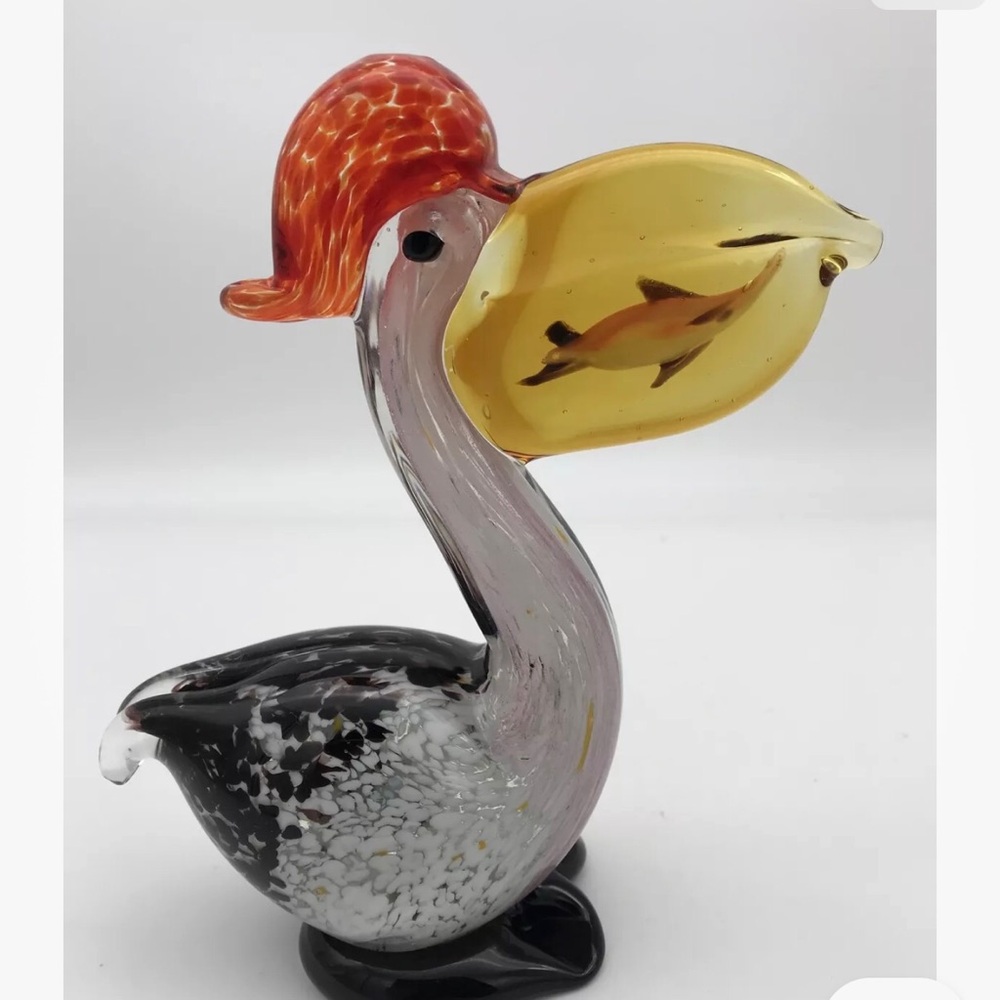 Art Glass Hand Blown Pelican with Fish in mouth. Mint!